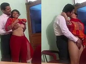 Office romance: Desi Indian duo indulges