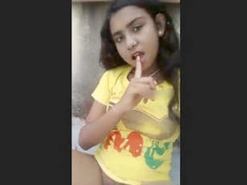 Desi Indian stunner gets moist and