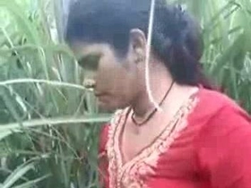Dehati peels off nude in a public place