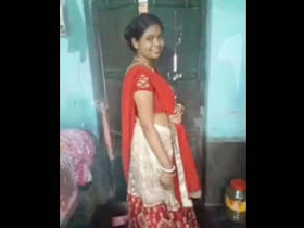 Kinky Desi wifey gets her gash licked