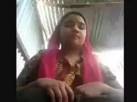 Country gal Desi gives a tit drilling