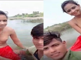 Desi lady in bathing suit takes selfies