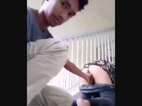 Desi school girl gets nailed by her bf