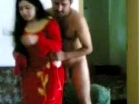 Observe a cool housewife with a curvy