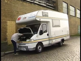 Hitchhiker gives in to motor home