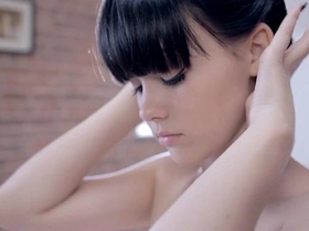 A gorgeous vision of glamour