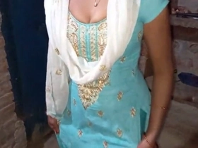 Indian bhabhi has super-fucking-hot hump