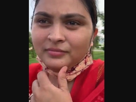 Bengali hotty gives a fellatio in the