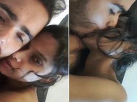 Indian duo indulges in sultry smooching