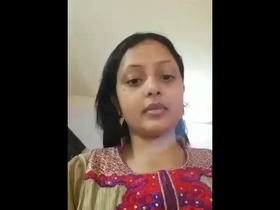 Scorching school dame from Lucknow