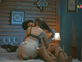 Sitter Telly gets slapped in ultra-kinky
