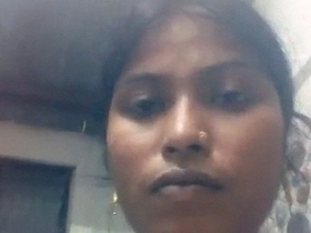 Local Bangladeshi honey in a sari