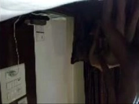 Desi gal gets plumbed in motel by Saluva