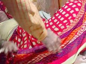 Desi bhabi with smallish globes gets