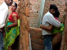 Desi bhabhi caught having outdoor sex