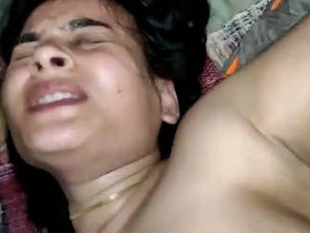 Mature bhabhi indulges in cuckold wish
