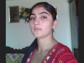 Pakistani sweetie in a super-fucking-hot MMS movie