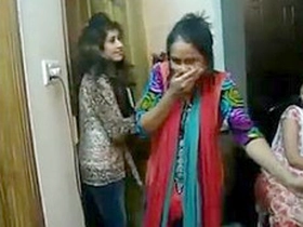 Bangladeshi nymphs pamper in swallows